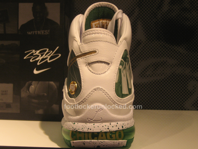 lebron 7 footlocker