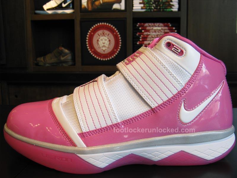 air force 1 chenille footlocker