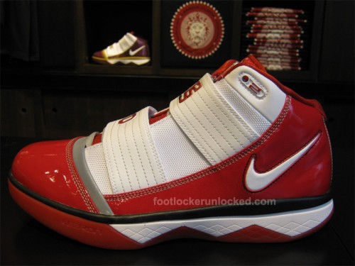 lebron zoom soldier 3