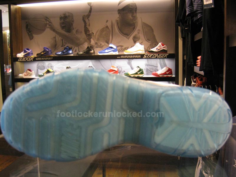 nike zoom sharkalaid storm shadow