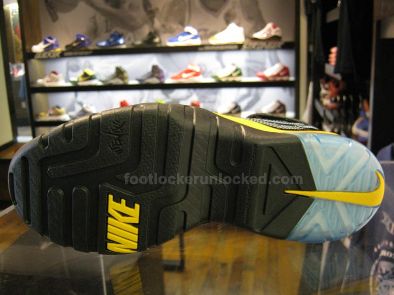 nike zoom sharkalaid storm shadow