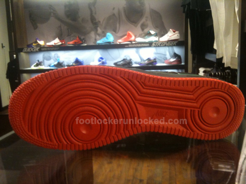 house of hoops air force 1