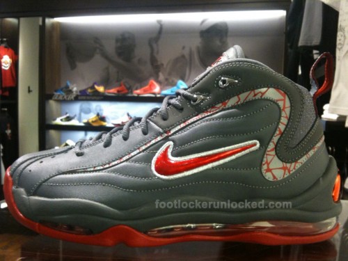 nike-air-total-max-uptempo-11