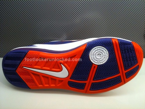 nike-air-max-hyperize-amare-stoudemire-4