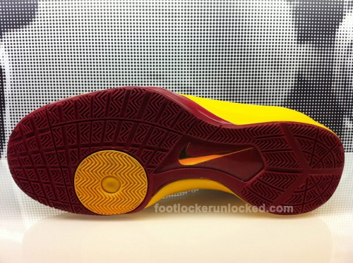 nike-hyperdunk-2010-ncaa-usc-3 nike-hyperdunk-2010-ncaa-usc-3