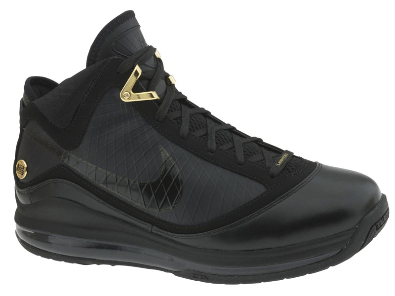 lebron 7 black gold