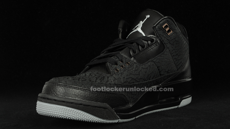 FL_Unlocked_Jordan_Retro3_Flip_3