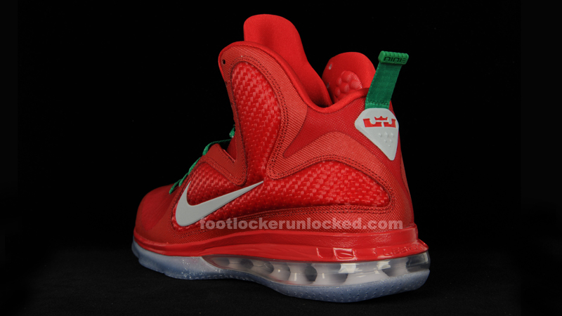 FL_Unlocked_LeBron9_Christmas_7