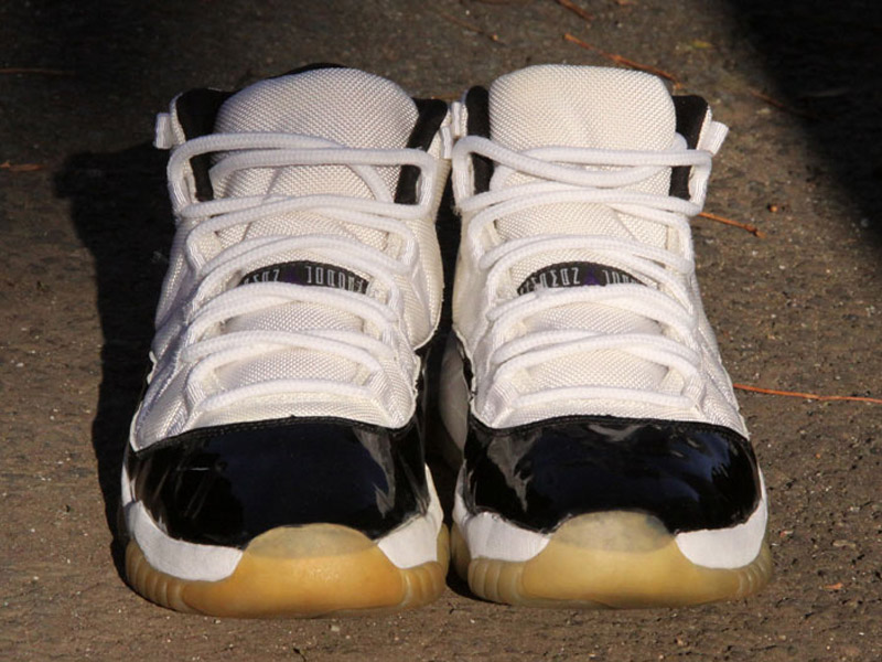 jordan 11 mesh yellowing