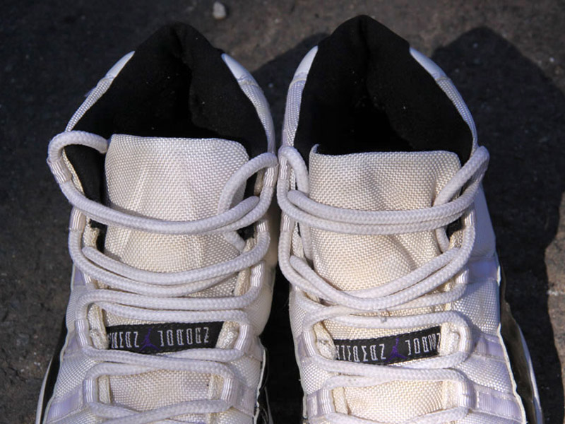 to Restore Your Air Jordan XI Concords 