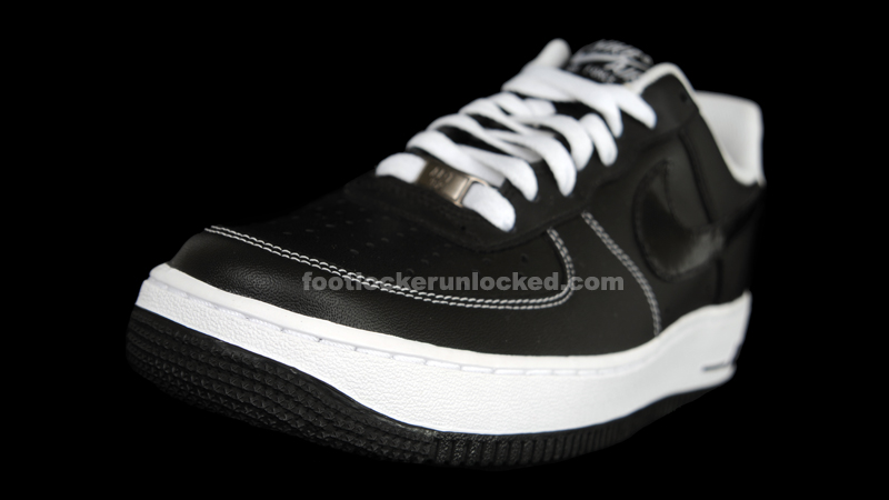 Nike_Air_Force_1_BlkBlkWht_FL_11