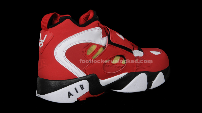 Nike_Diamond_Turf_II_RedBlk_FL_06