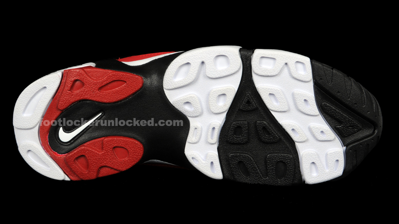 Nike_Diamond_Turf_II_RedBlk_FL_07