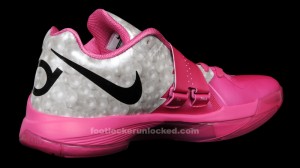 kd aunt pearl foot locker