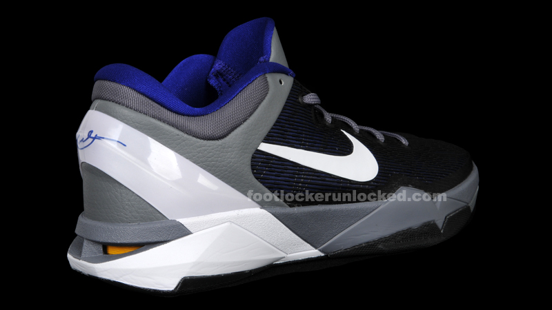 Nike-Kobe-7-Away-FL_06