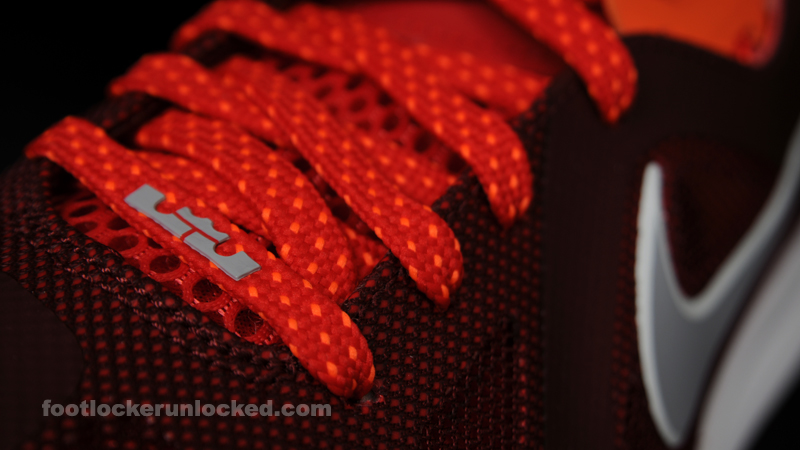 Nike LeBron 9 Low “Cherry” – Foot 