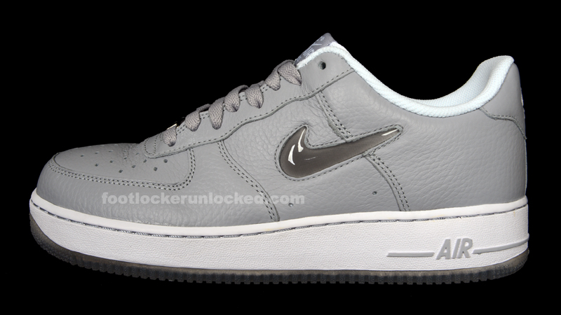grey air force 1 small tick