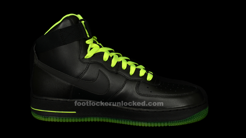 Nike-Air-Force-1-Hi-Black-Volt_04