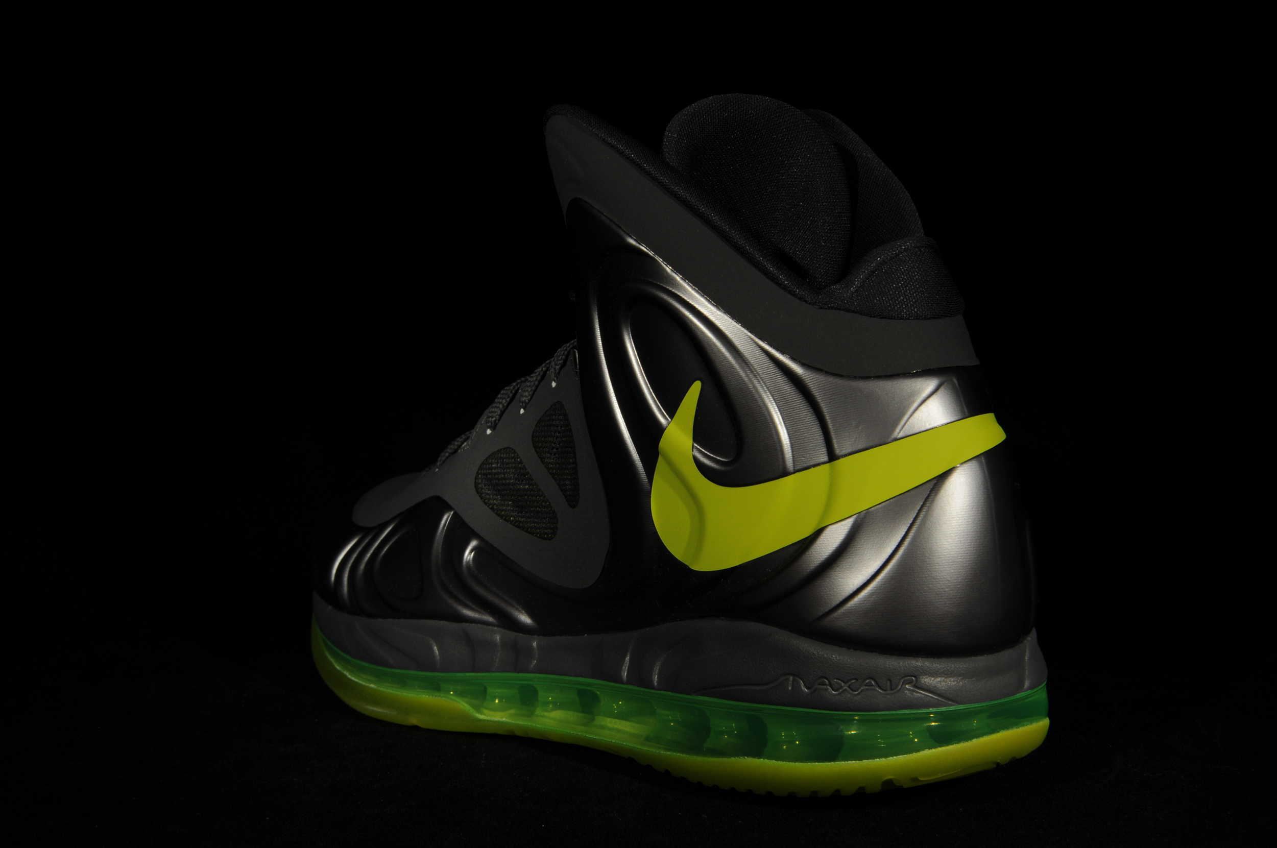 nike hypershift green