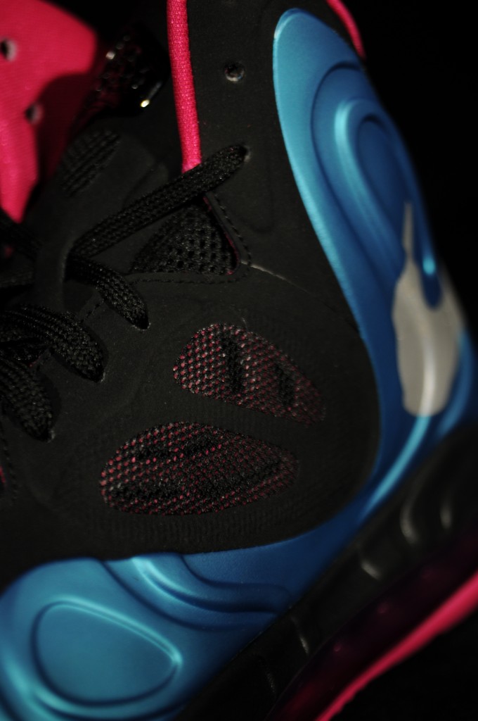FL_Unlocked_Nike_Hyperposite_Dynamic Blue_Fireberry_10