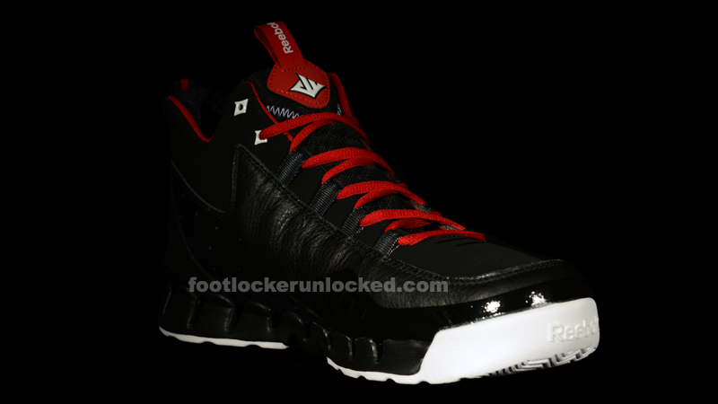 FL Unlocked Reebok Wall 3 Black Red_02