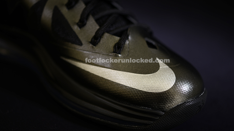 FL Unlocked Nike LeBron X Carbon_06