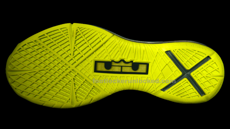 FL Unlocked Nike LeBron X Dunkman_04