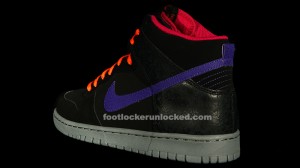 pink dunks foot locker