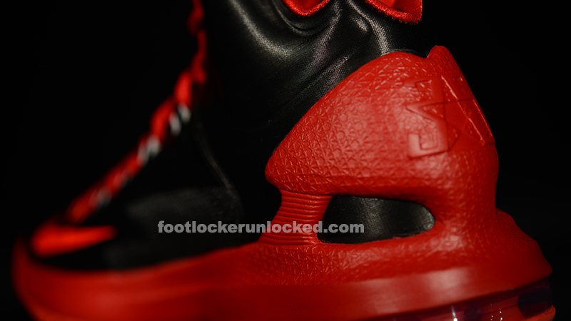 FL Unlocked Nike KD V Black Pack Crimson_05