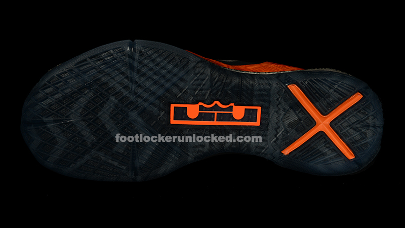 FL Unlocked Nike LeBron X BHM_04