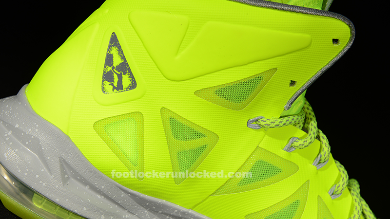 FL Unlocked Nike LeBron X Volt_05