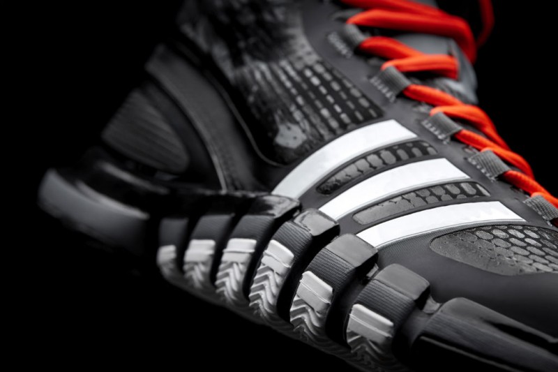 adidas-crazyquick-black-lead-02
