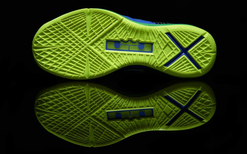 Lebron Turq Volt_3541_TWI