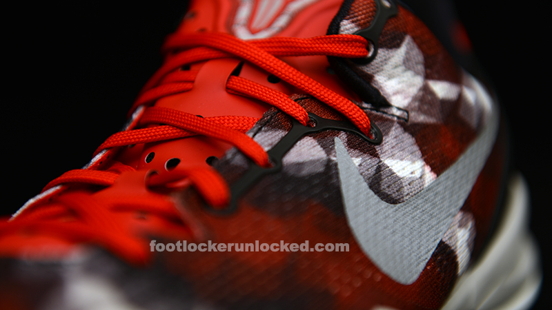 FL Unlocked Nike Kobe 8 Milk Snake_06