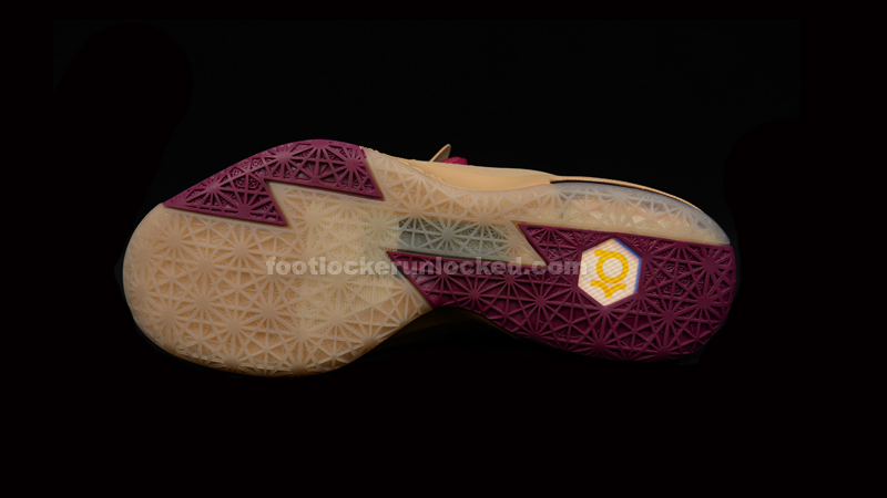 FL_Unlocked_Nike_KDVI_EXT_Gum_05