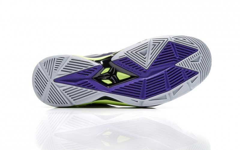Venomenon_Prpl_Volt_500_outsole_13342_FB