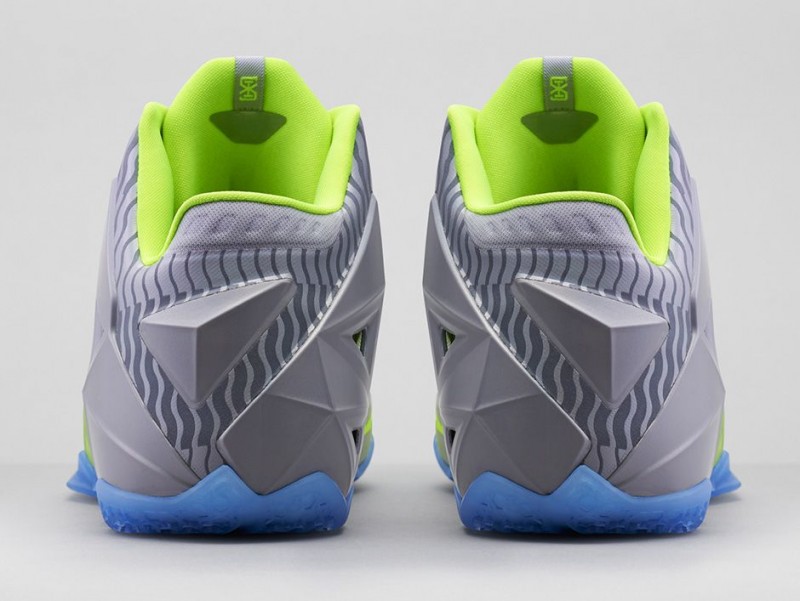 FL_Unlocked_FL_Unlocked_Nike_LeBron_11_Metallic_Luster_06