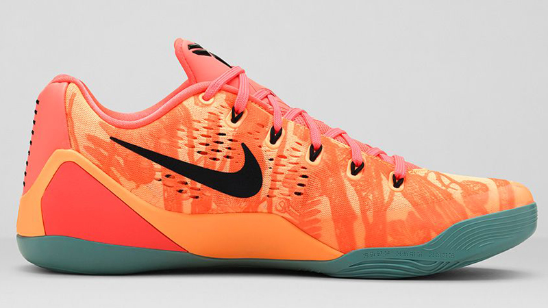 Nike Kobe 9 “Bright Mango” – Foot 