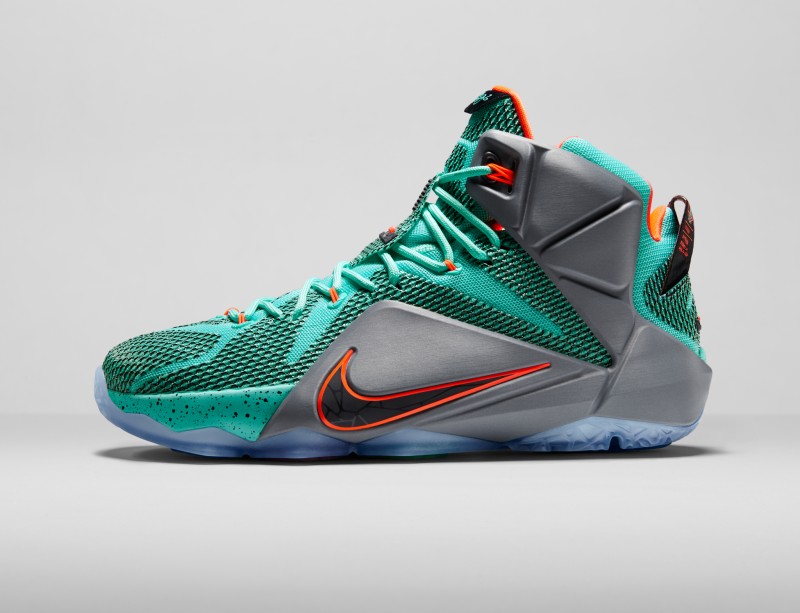 lebron 12 footlocker