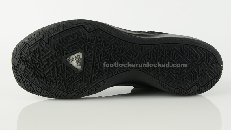 Foot_Locker_Unlocked_Nike_Run_The_One_Black_6
