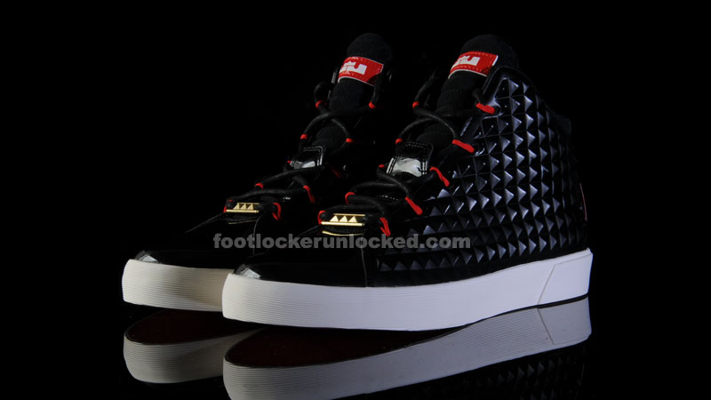 Foot_Locker_Unlocked_Nike_LeBron_12_NSW_Black_Red_1