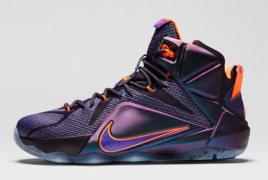 lebron 12 grade school