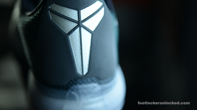 Foot-Locker-Nike-Kobe-X-Flight-10