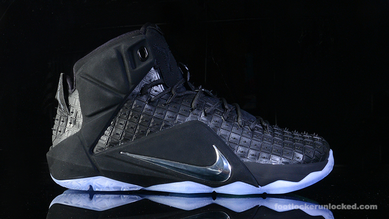 Nike LeBron 12 EXT “Rubber City” – Foot 