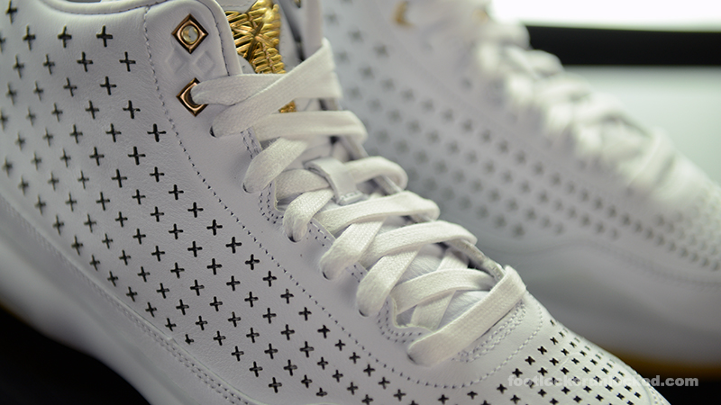 kobe foot locker
