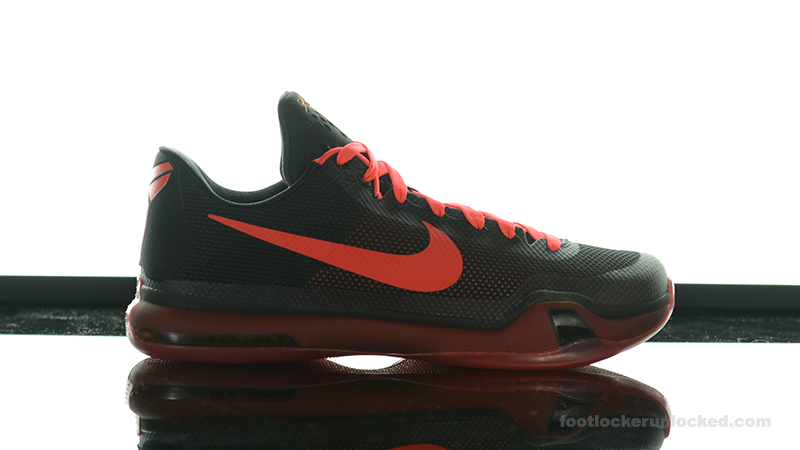kobe foot locker