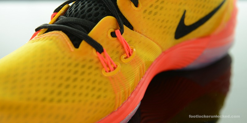 Foot-Locker-Nike-Zoom-Kobe-Venomenon-5-Yellow-10
