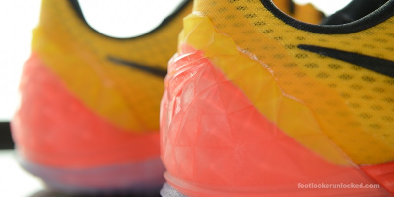 Foot-Locker-Nike-Zoom-Kobe-Venomenon-5-Yellow-8