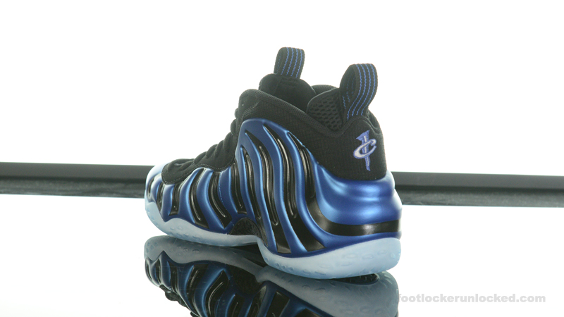 footlocker black foams