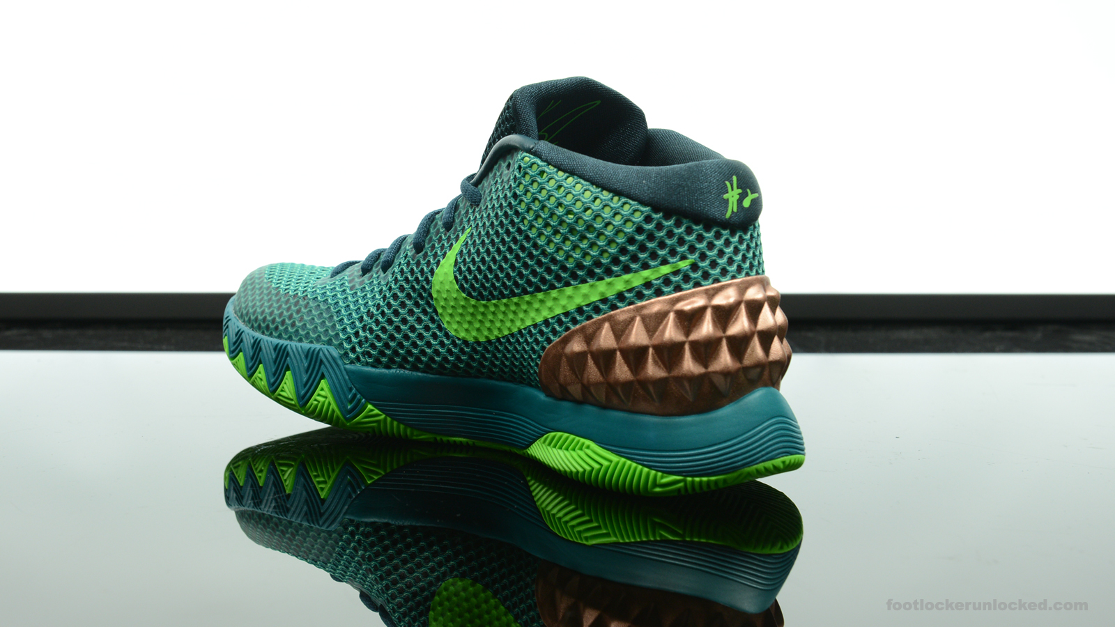Nike Kyrie 5 '' UFO '' Basketball Men Shoes Grosbasket